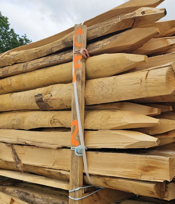 Piquet châtaignier fendu e2d