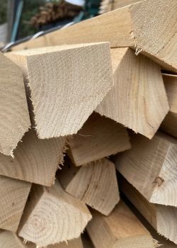 Piquet châtaignier scié 5 faces - E2D 