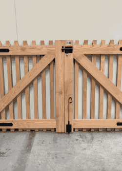 Portail en châtaignier e2d